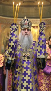 Божественная литургия и панихида в храме во имя Всех Святых, в земле Российской просиявших г. Саратова