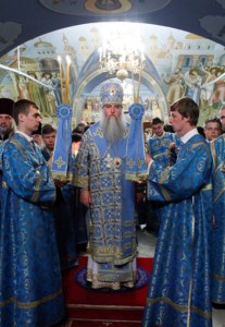 Всенощное бдение с чином Погребения Божией Матери в Свято-Троицком кафедральном соборе г. Саратова