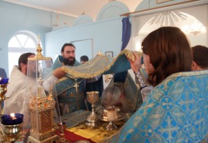 Божественная литургия в храме в честь Рождества Пресвятой Богородицы с. Ершовка (Муммовское) Аткарского района