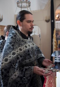 Литургия Преждеосвященных Даров, малое повечерие, утреня и первый час на Архиерейском подворье — храме во имя святых равноапостольных Кирилла и Мефодия при СГУ