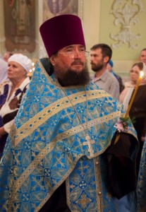 Всенощное бдение в храме в честь Покрова Пресвятой Богородицы г.Саратова