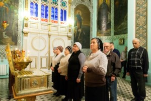 Божественная литургия в храме Сошествия Святого Духа г. Саратова
