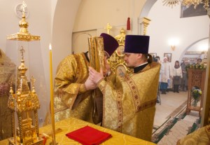 Великое освящение храма во имя святителя Иоанна Златоуста в п. Зональный г.Саратова