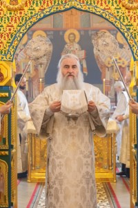 Божественная литургия в Свято-Никольском мужском монастыре г. Саратова