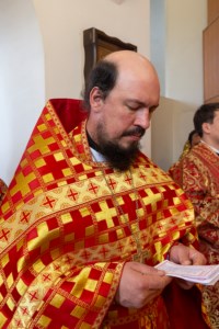 Божественная литургия в храме великомученика Георгия Победоносца г. Саратова