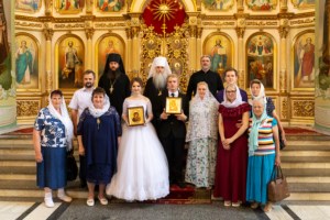 Таинство Венчания в Покровском храме г. Саратова