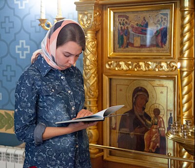 Утреня с чтением акафиста в Свято-Троицком кафедральном соборе г. Саратова