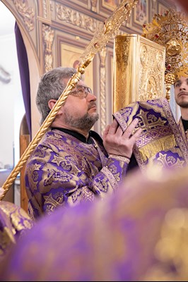 Митрополит Игнатий совершил всенощное бдение в храме в честь иконы Божией Матери «Скоропослушница» г. Шиханы Вольского района