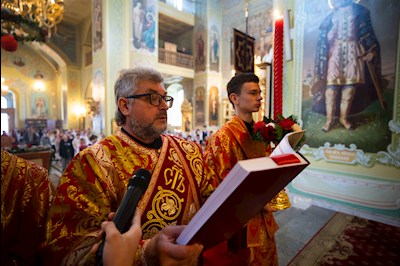 Митрополит Игнатий совершил Божественную литургию в Покровском соборе г. Саратова