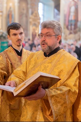 Митрополит Игнатий совершил Божественную литургию в Покровском соборе г. Саратова