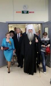 Митрополит Лонгин принял участие в торжественных мероприятиях в парке Победы на Соколовой горе