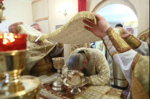 Божественная литургия в храме в честь иконы Божией Матери «Скоропослушница» г.Шиханы Вольского района