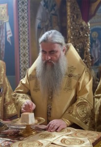 Божественная литургия и новогодний молебен в Свято-Троицком кафедральном соборе города Саратова