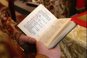 Божественная литургия в храме в честь Воздвижения Честнаго и Животворящего Креста Господня на территории Вольского военного института материального обеспечения