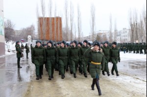 Митрополит Лонгин поздравил курсантов и командование вольского военного института с Днем защитника Отечества