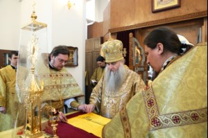 Божественная литургия в храме во имя святого равноапостольного великого князя Владимира г. Саратова