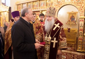 Митрополит Лонгин совершил Великое освящение храма во имя великомученицы Параскевы с. Благодатное Хвалынского района