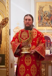 Божественная литургия на Архиерейском подворье — храме во имя святых равноапостольных Мефодия и Кирилла при СГУ в день памяти святых братьев