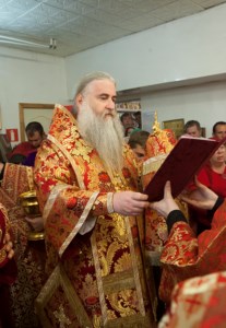 Божественная литургия в храме во имя святой блаженной Матроны Московской п.Красный Октябрь Саратовского района