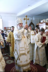 Божественная литургия в храме во имя святителя Тихона, епископа Воронежского, Задонского чудотворца, г. Саратова
