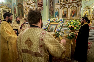 В Саратов принесен ковчег с мощами блаженной Матроны Московской