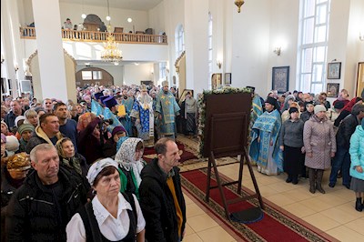 Божественная литургия в храме в честь Казанской иконы Божией Матери г. Саратова