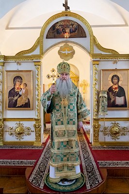 Божественная литургия в Спасо-Преображенском мужском монастыре г. Саратова