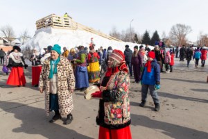 На территории Покровского храма г. Саратова прошел зимний праздник