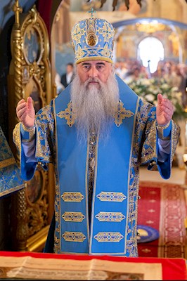 Божественная литургия в Свято-Троицком кафедральном соборе г. Саратова