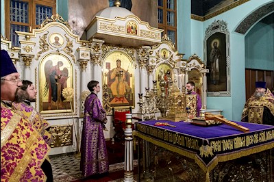 Всенощное бдение в храме в честь Сошествия Святого Духа г. Саратова