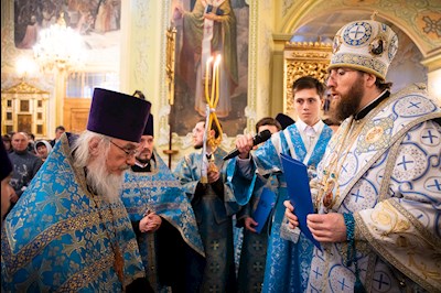 Митрополит Игнатий совершил всенощное бдение в Покровском соборе г. Саратова