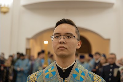Митрополит Игнатий совершил всенощное бдение в храме святителя Тихона, епископа Воронежского, Задонского чудотворца, г. Саратова