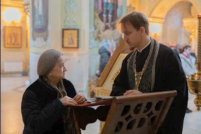 Митрополит Игнатий совершил Литургию Преждеосвященных Даров в Покровском соборе г. Саратова