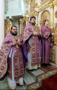 Божественная Литургия в храме во имя Всех Святых, в земле Российской просиявших г. Саратова