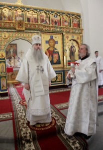 Божественная Литургия в Cвято-Никольском мужском монастыре г. Саратова