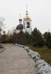 Сретенский монастырь г. Москвы передал Свято-Никольской обители Саратовской митрополии частицу мощей святителя Николая Чудотворца