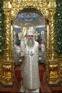 Рождественская Божественная литургия в Свято-Троицком кафедральном соборе Саратова