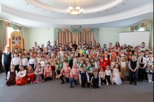 В Саратове прошел финальный этап епархиального фестиваля детского творчества «Поделись радостью с другом» (младшая группа)