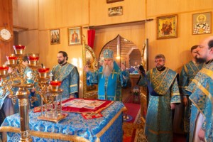 Божественная литургия в храме в честь Сретения Господня г.Саратова