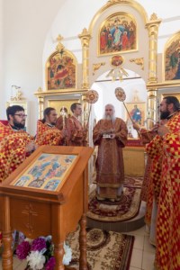 Божественная литургия в храме в честь Воскресения Христова с. Ивано-Языковка Аткарского района