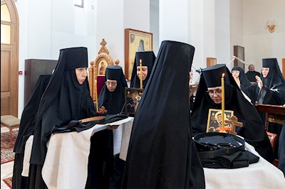 Литургия Преждеосвященных Даров и монашеский постриг в Свято-Алексиевском женском монастыре г. Саратова