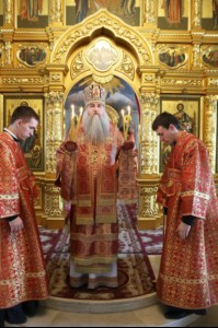 Крещальная Литургия в Свято-Троицком соборе Саратова