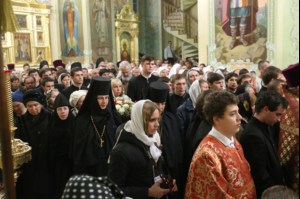 В Саратов принесена чудотворная Феодоровская икона Божией Матери