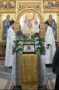 Божественная литургия в храме во имя святого великомученика Георгия Победоносца города Саратова