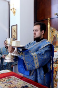 Божественная литургия в Свято-Алексиевском женском монастыре г. Саратова