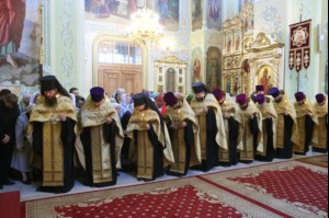 Встреча святых мощей святого равноапостольного князя Владимира и Всенощное бдение в храме в честь Покрова Пресвятой Богородицы г.Саратова