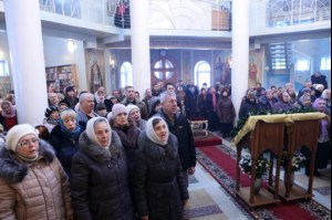 Божественная литургия в храме во имя Всех Святых, в земле Российской просиявших г. Саратова