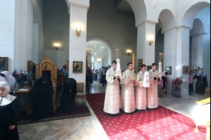 Божественная литургия в Свято-Алексиевском женском монастыре г.Саратова