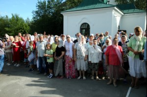 Митрополит Лонгин совершил Великое освящение Вознесенского храма Вознесенско-Пантелеимоновской церкви с. Усть-Курдюм