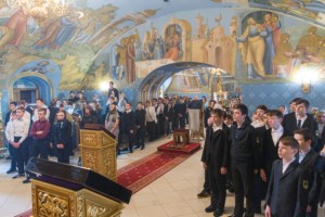 Митрополит Лонгин совершил чин Великого освящения воды